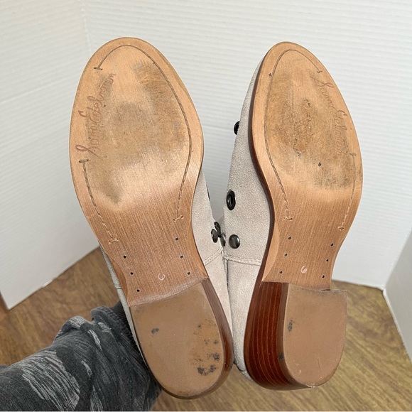 Sam Edelman Pedra Suede Booties Gray Cream Taupe Ankle Boots Size 6 - Picture 9 of 15